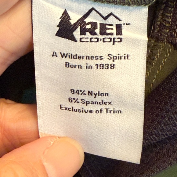 REI Co-Op Green Trailmade Pants in Woodland Olive Size 4 - Picture 13 of 16